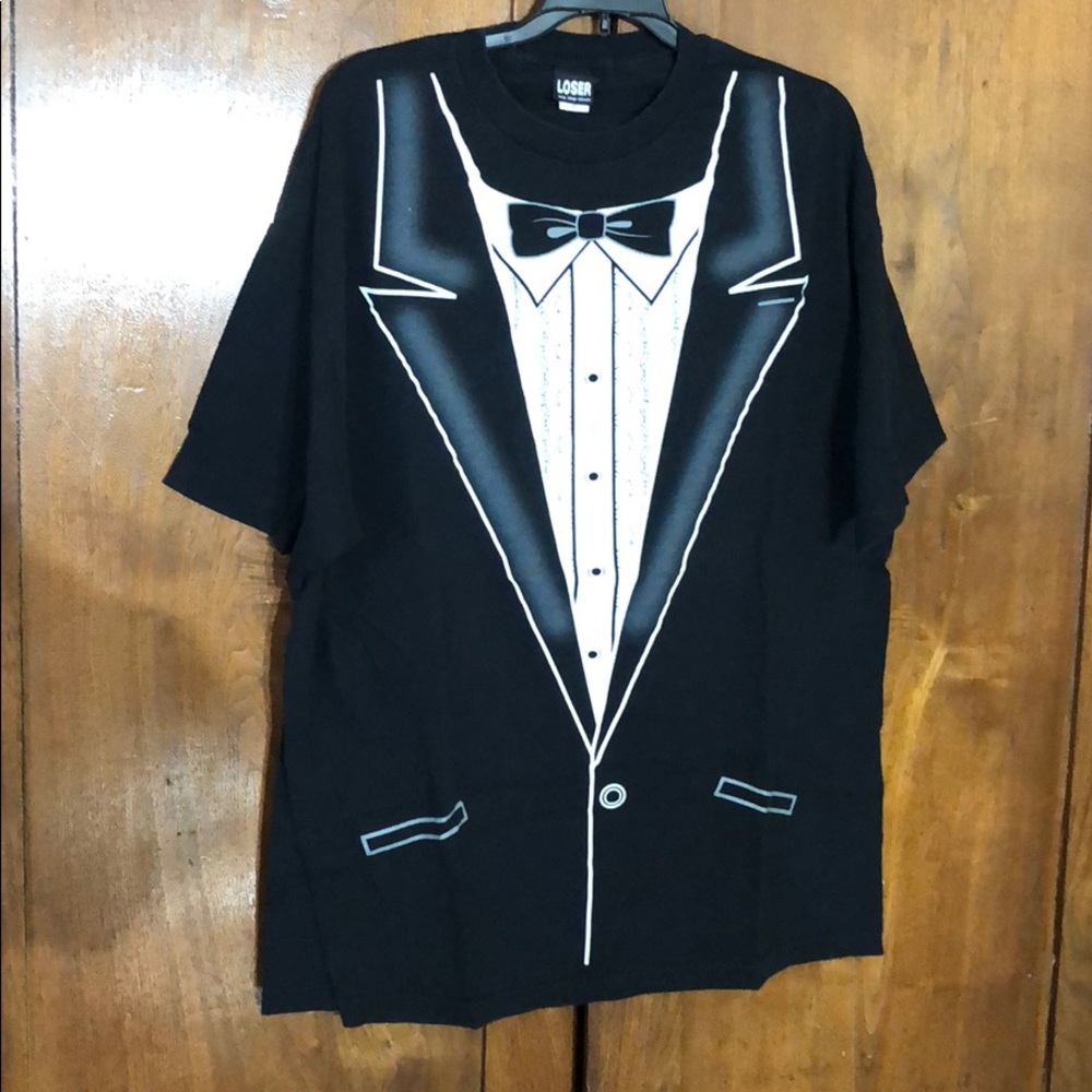 Tuxedo tee xl